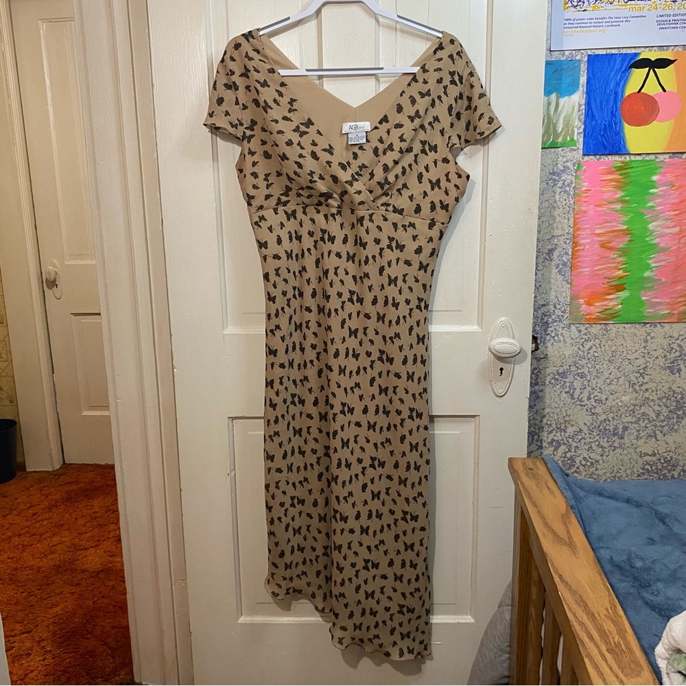 BYER CALIFORNIA | AGB Dress Byer California Butterfly Pattern A-line Midi Dress